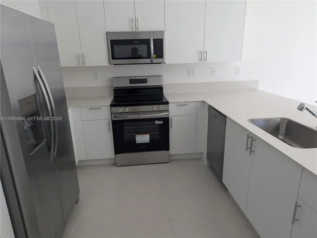 $3,600 | 338 Sw Terrace, Homestead, FL 33034