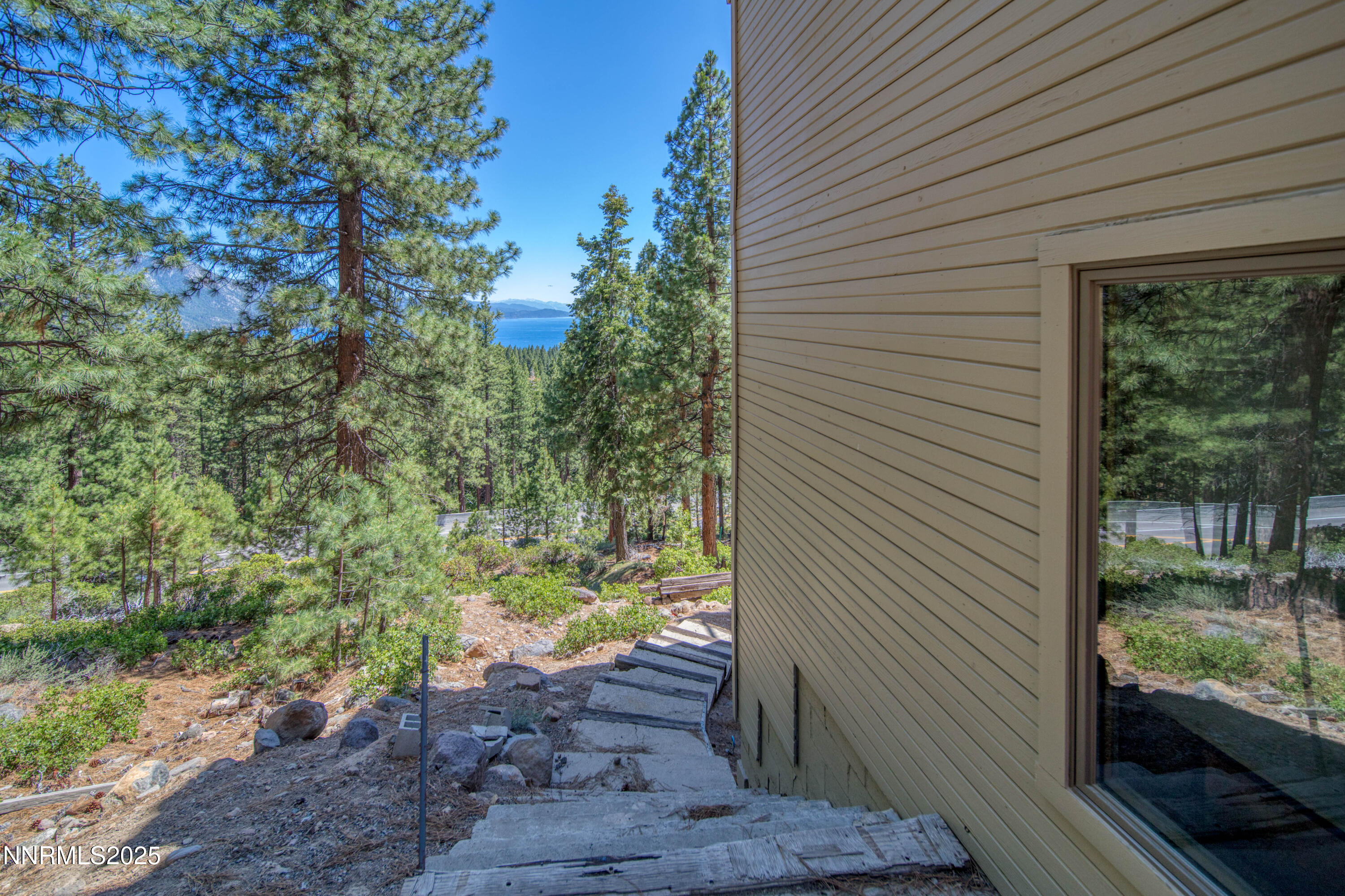 689 Tyner Way Incline Village, NV 89451 - Photo 24 of 50 a view of a yard from a balcony