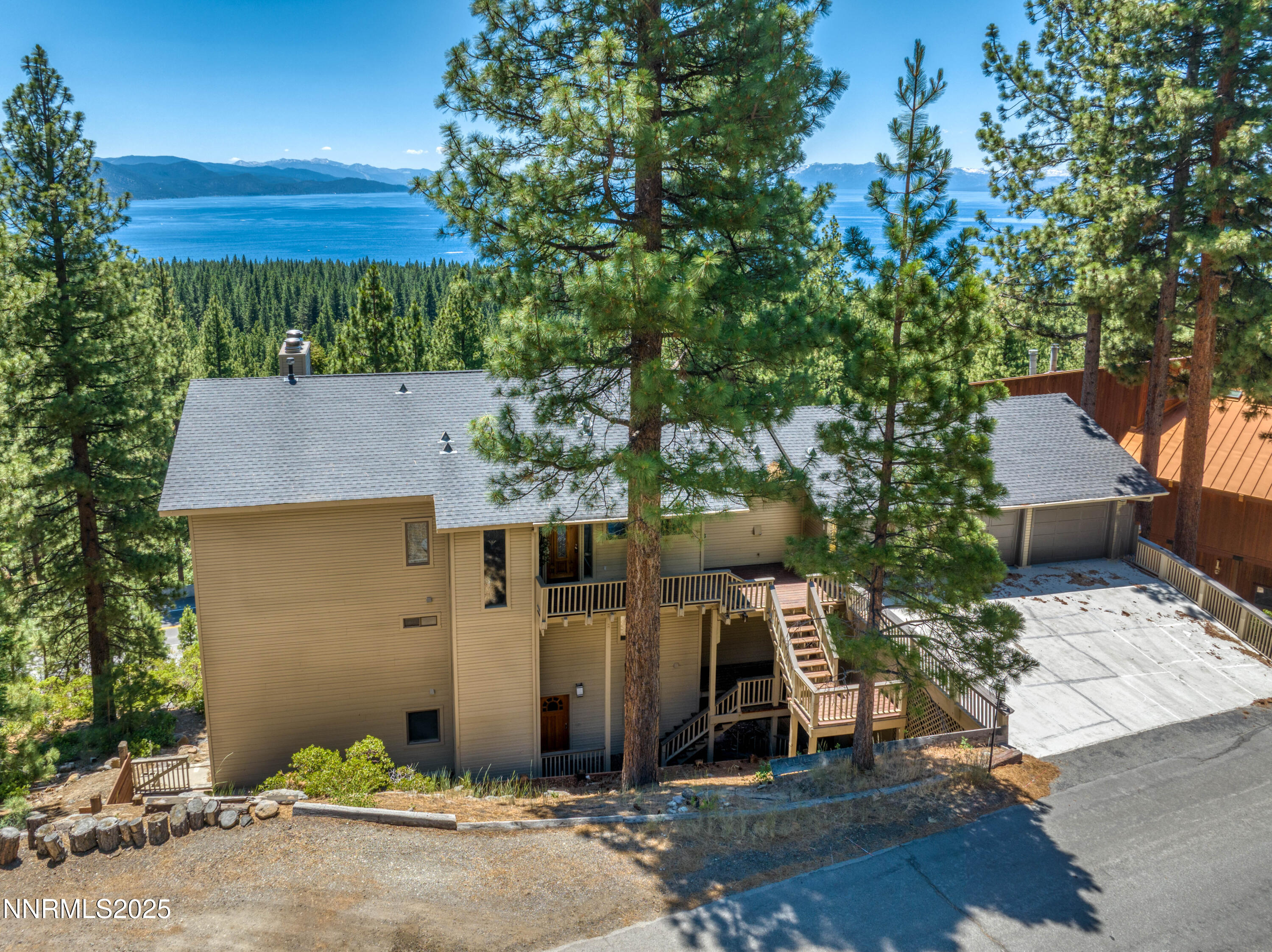 689 Tyner Way Incline Village, NV 89451 - Photo 26 of 50 front view of a house
