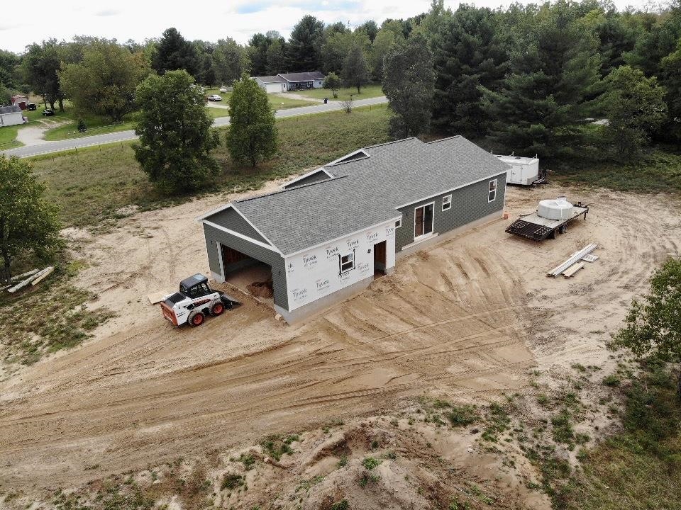 10598 West Rosted Road Lake City, MI 49651 - Photo 38 of 43