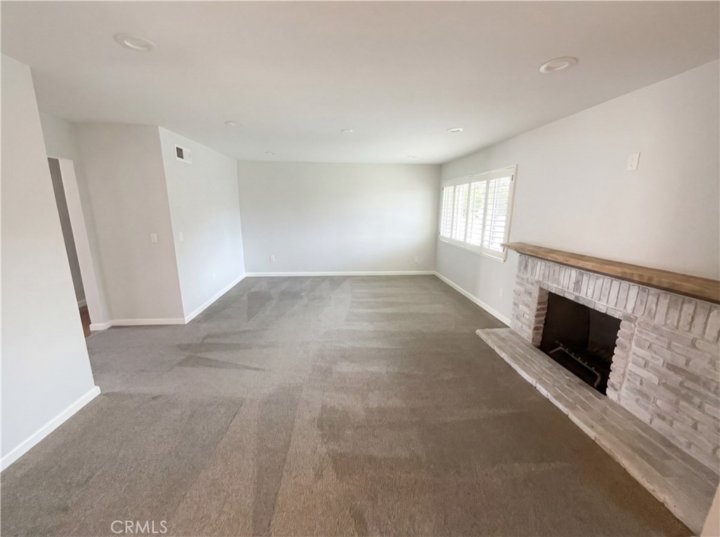 2906 Miguel Street Riverside, CA 92506 - Photo 3 of 20