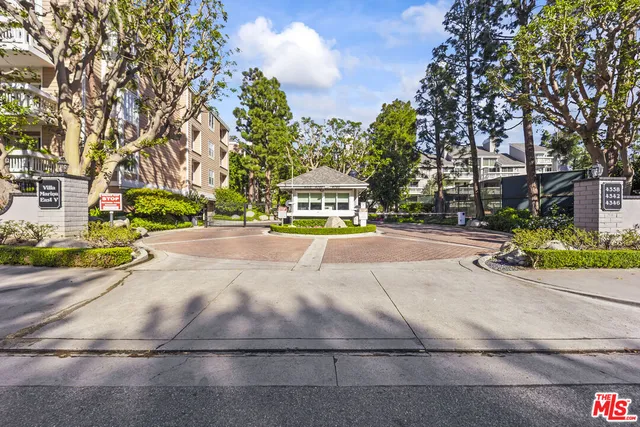 $6,295 | 4338 Redwood Avenue, Unit B315, Marina del Rey, CA 90292