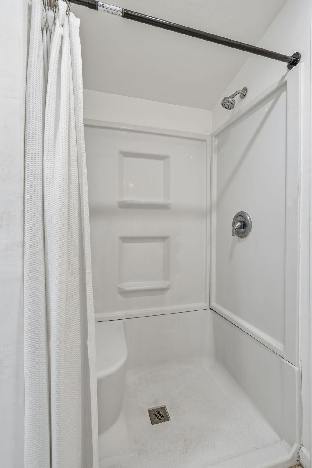 910 South Nettleton Avenue Springfield, MO 65806 - Photo 16 of 25 16-web-or-mls-DSC05685