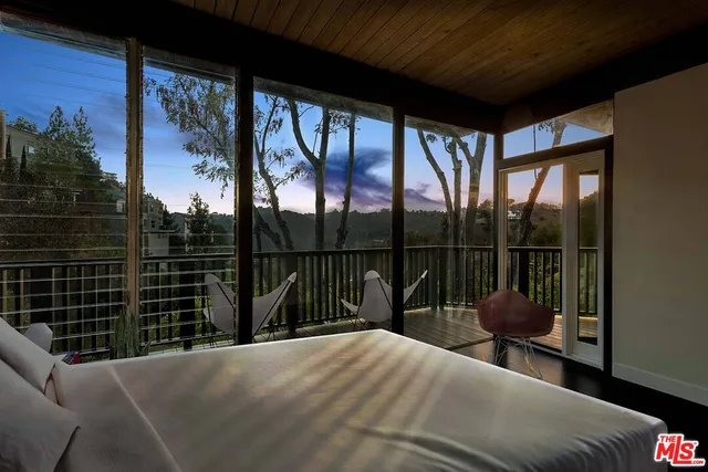 $6,000 | 7912 Willow Glen Road, Los Angeles, CA 90046