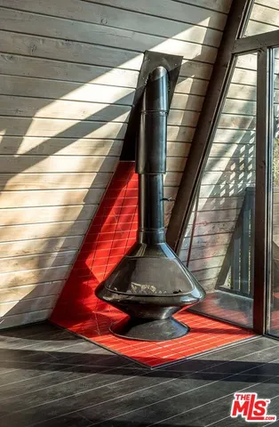 $6,000 | 7912 Willow Glen Road, Los Angeles, CA 90046