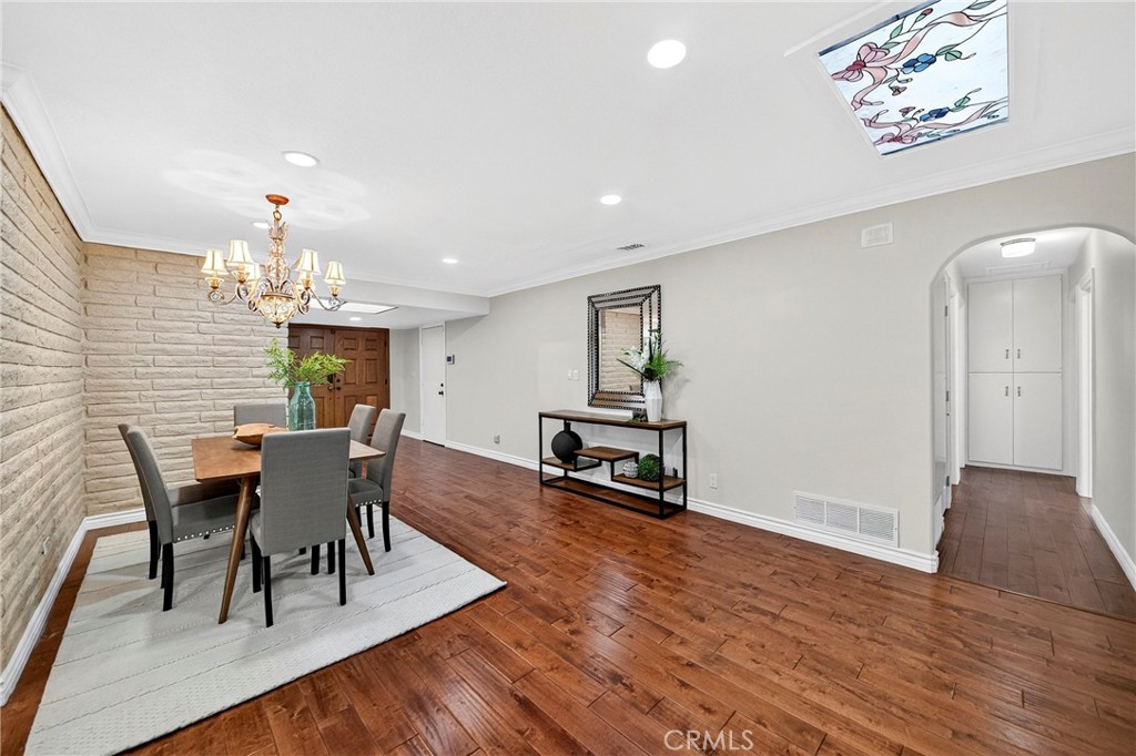 1261 Brian Street Placentia, CA 92870 - Photo 11 of 61