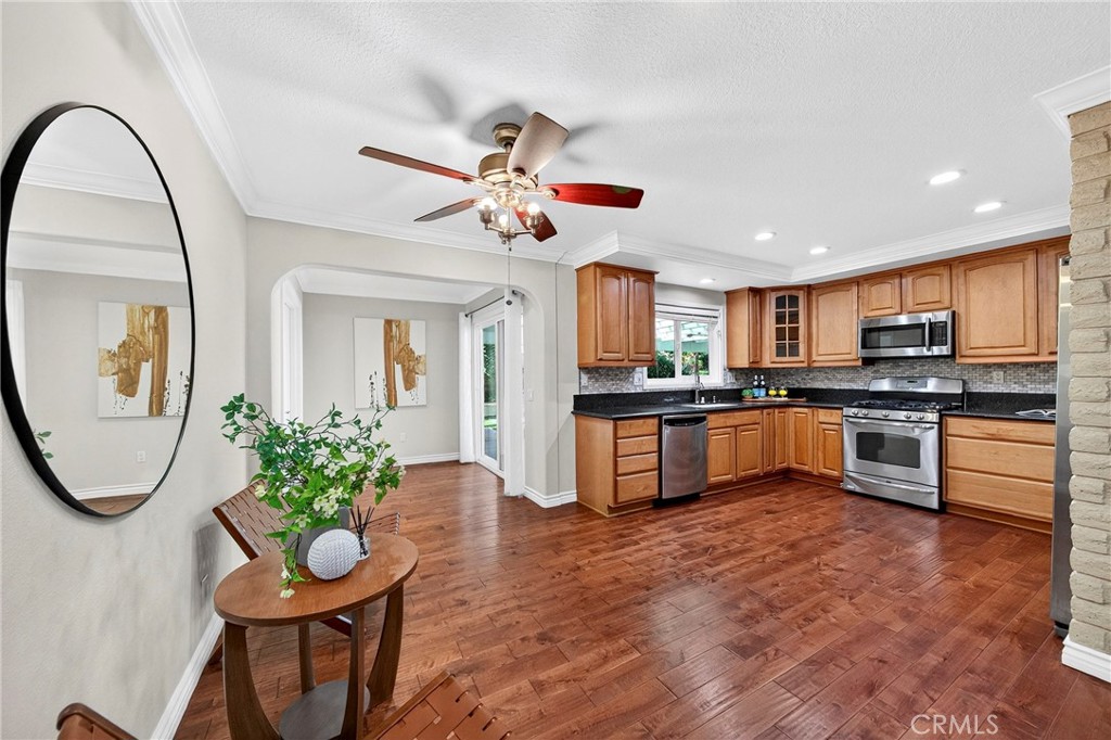 1261 Brian Street Placentia, CA 92870 - Photo 15 of 61