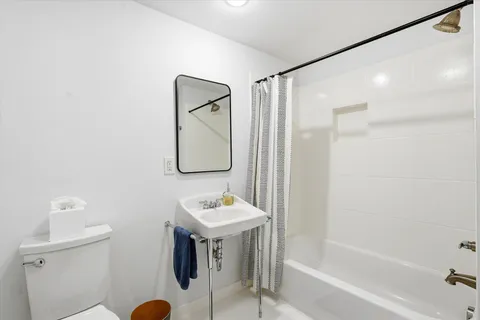 $999,999 | 228 Harpeth Wood Drive, Nashville, TN 37221