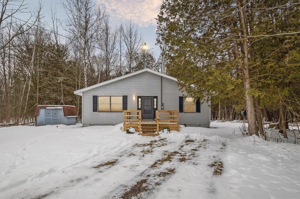 4344 Pinconning Road Rhodes, MI 48652 - Photo 3 of 37