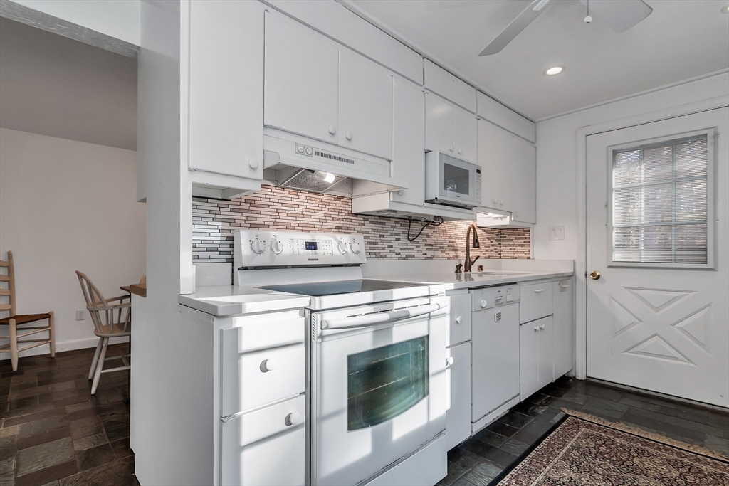 477 Main Street Boxford, MA 01921 - Photo 20 of 42