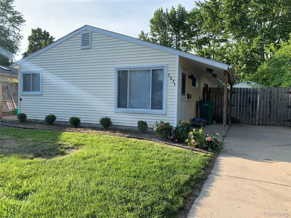 $1,550 | 1571 Wismer Street, Ypsilanti, MI 48198