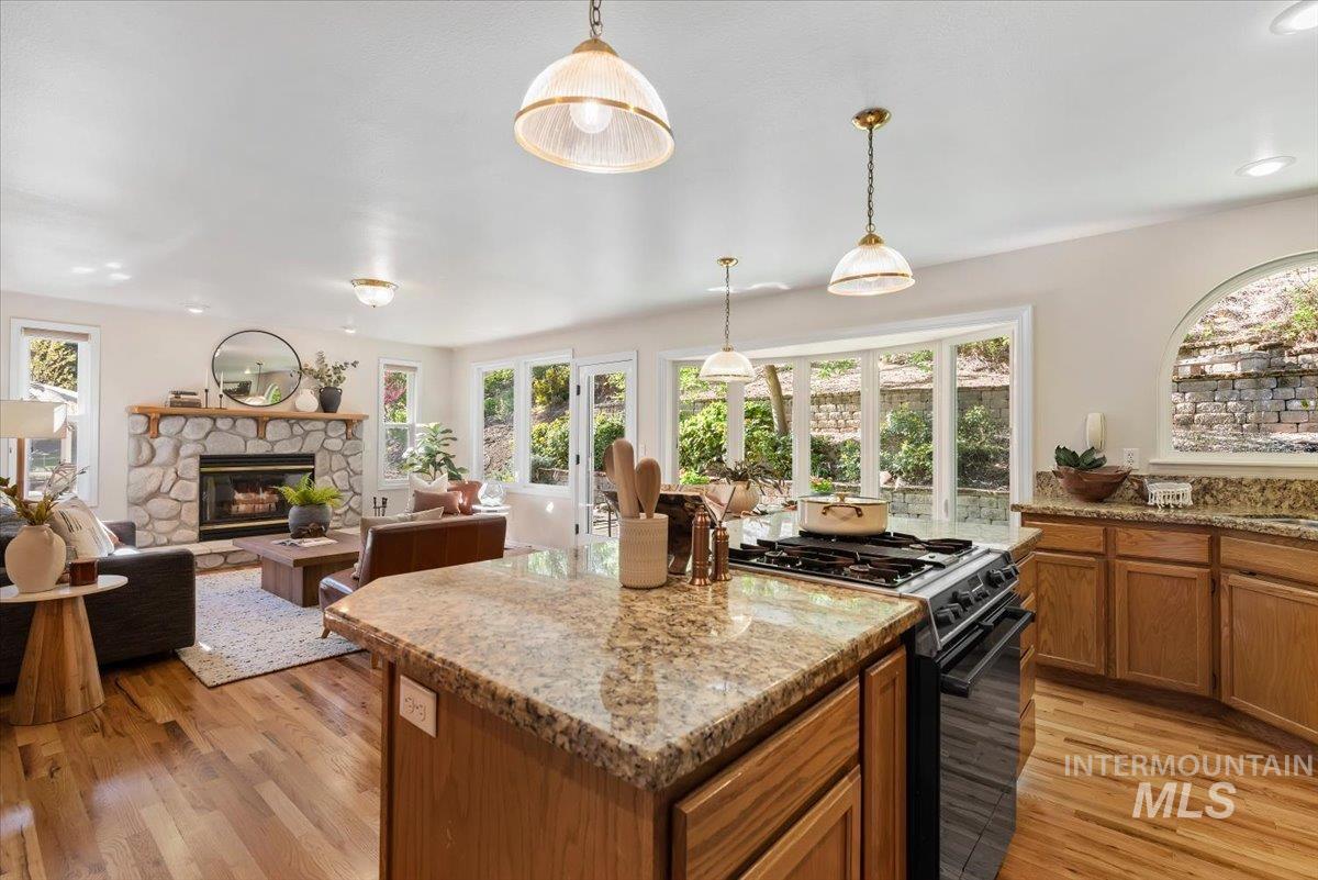 3925 South Sutton Way Boise, ID 83706 - Photo 13 of 40