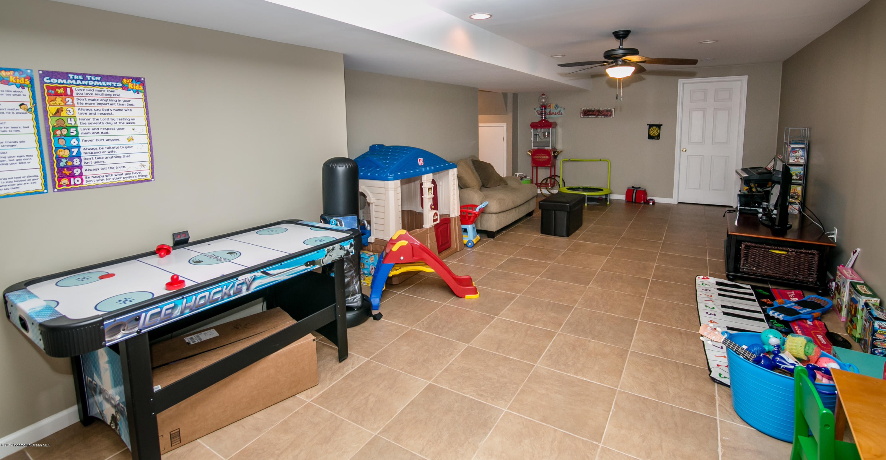 24 Leiden Road Freehold, NJ 07728 - Photo 39 of 45 4024LEIDEN RD FREEHOLD JEN KLEIN-