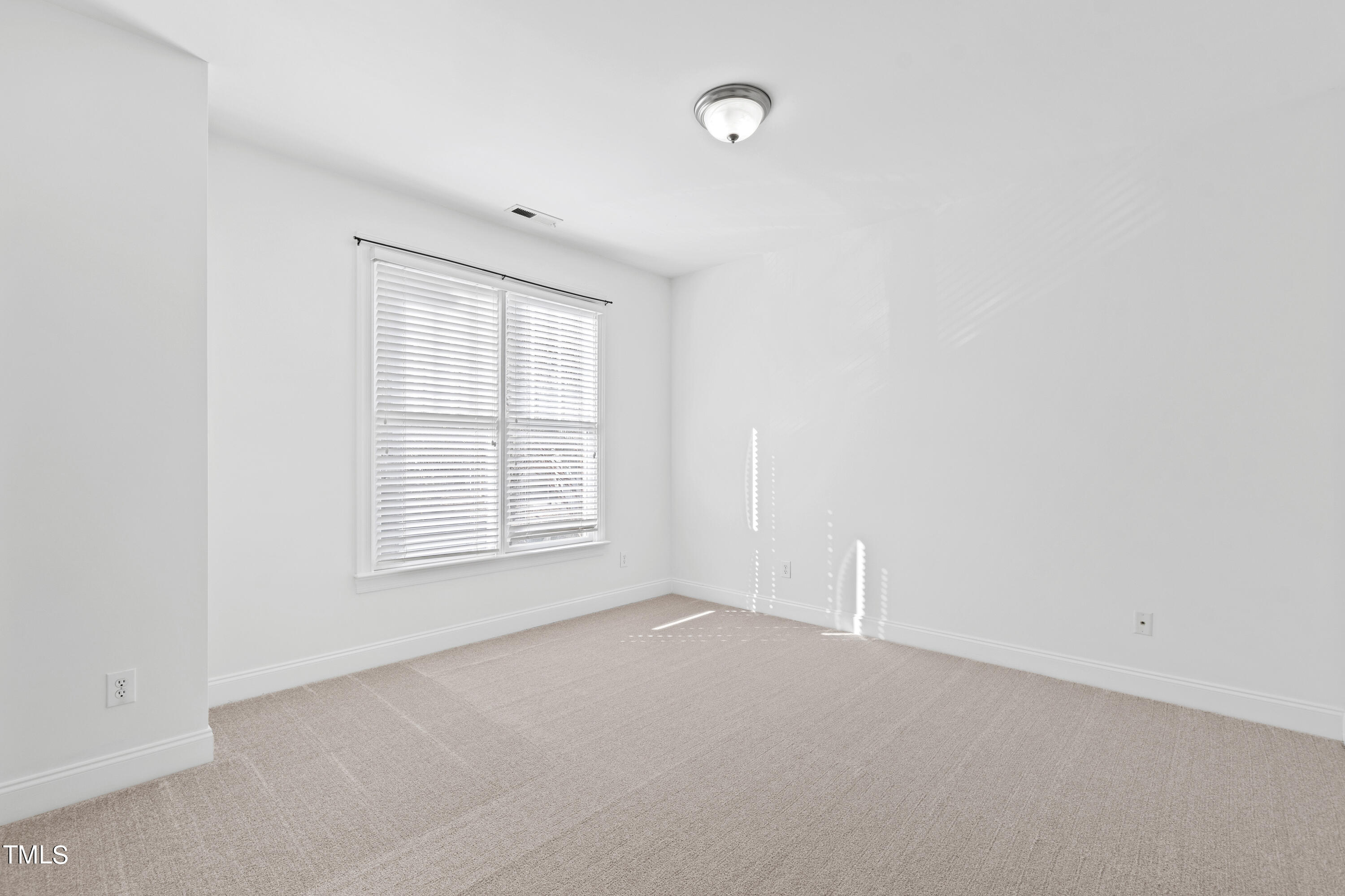 224 Ashton Hall Lane Raleigh, NC 27609 - Photo 22 of 36 BEdroom 4