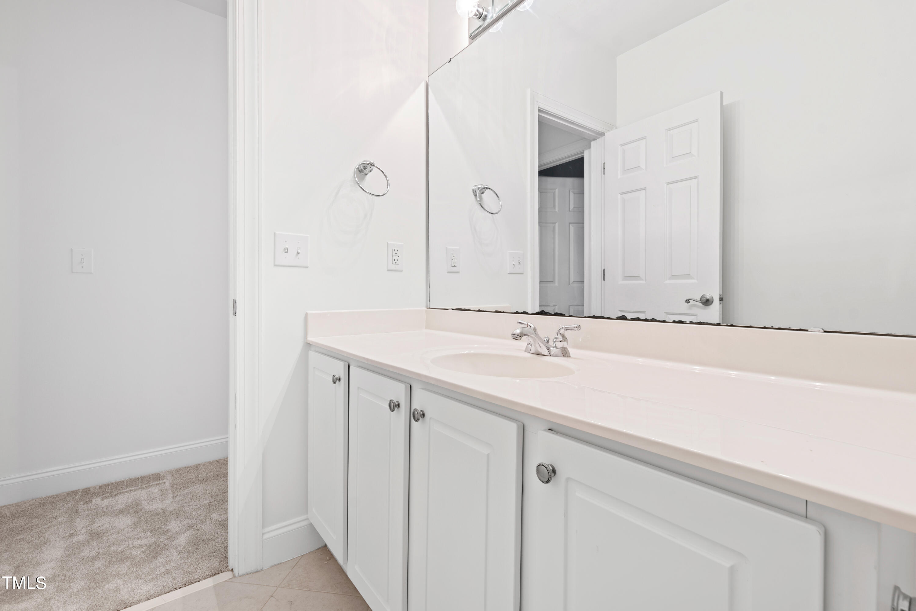 224 Ashton Hall Lane Raleigh, NC 27609 - Photo 29 of 36 BAthroom 6
