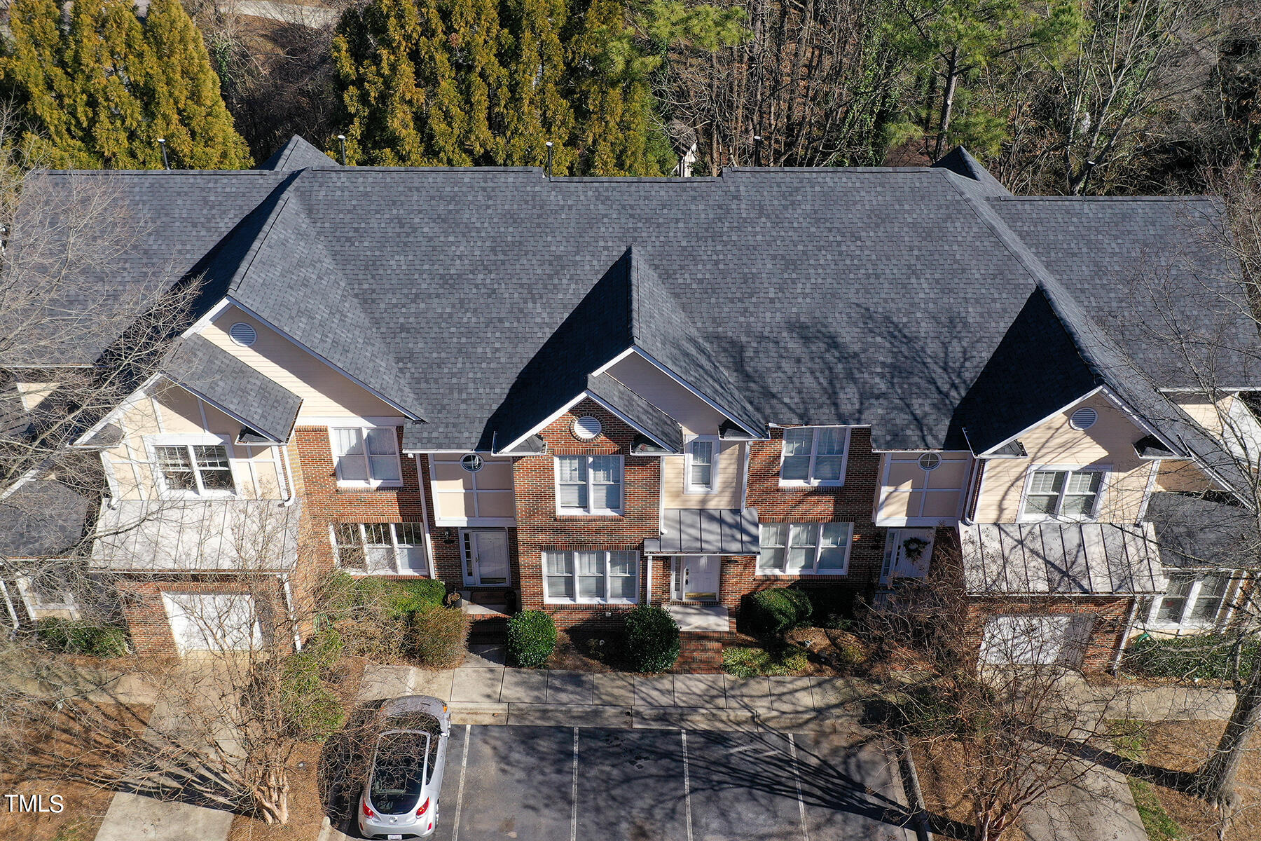 224 Ashton Hall Lane Raleigh, NC 27609 - Photo 31 of 36 224 Ashton Hall-1 1800-1200