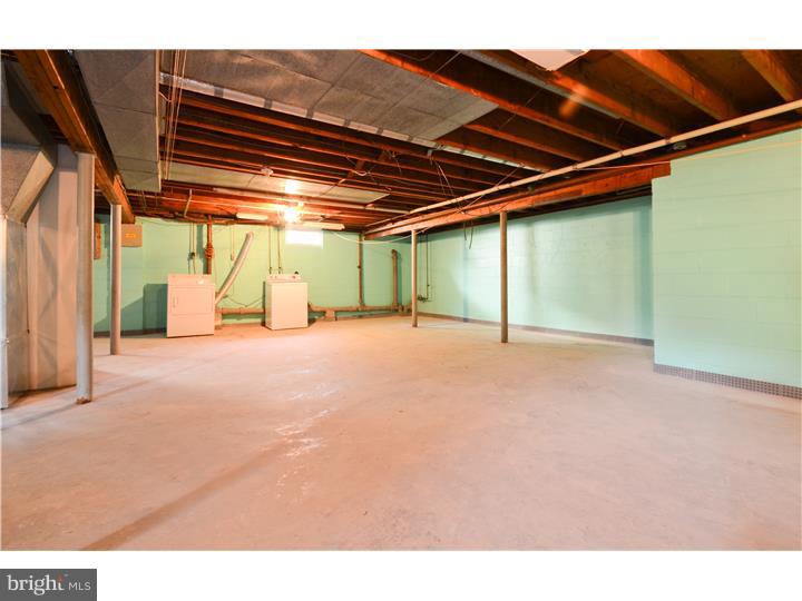 23 Roxboro Road Lawrenceville, NJ 08648 - Photo 14 of 16