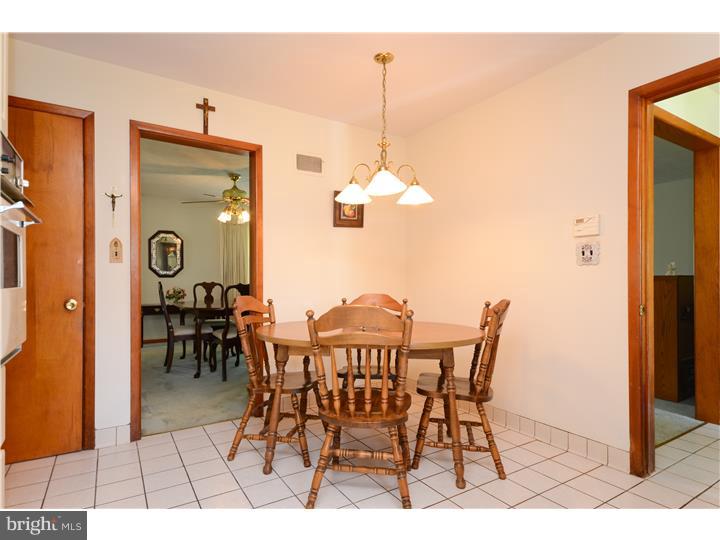 23 Roxboro Road Lawrenceville, NJ 08648 - Photo 7 of 16