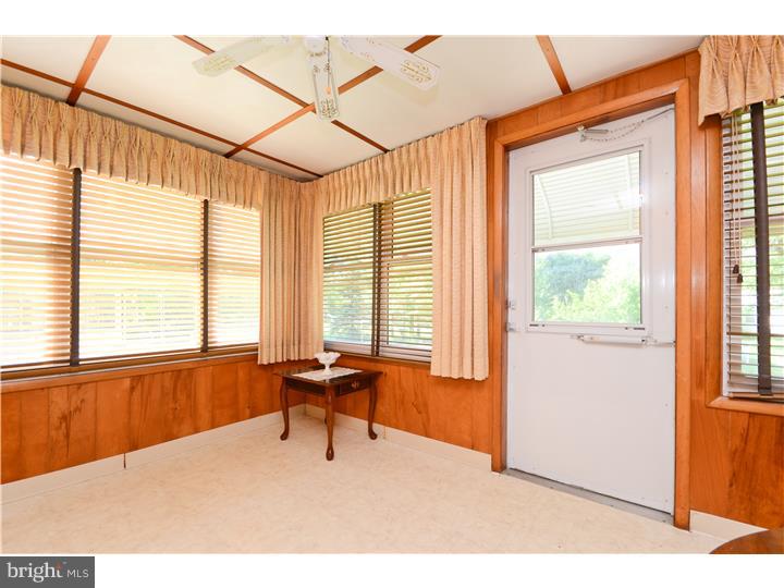 23 Roxboro Road Lawrenceville, NJ 08648 - Photo 8 of 16