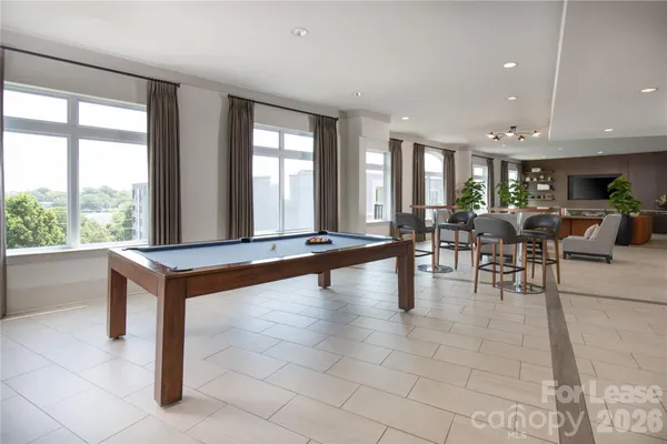 $2,224 | 905 Kenilworth Avenue, Unit B4A, Charlotte, NC 28204