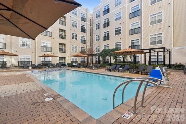 $2,224 | 905 Kenilworth Avenue, Unit B4A, Charlotte, NC 28204
