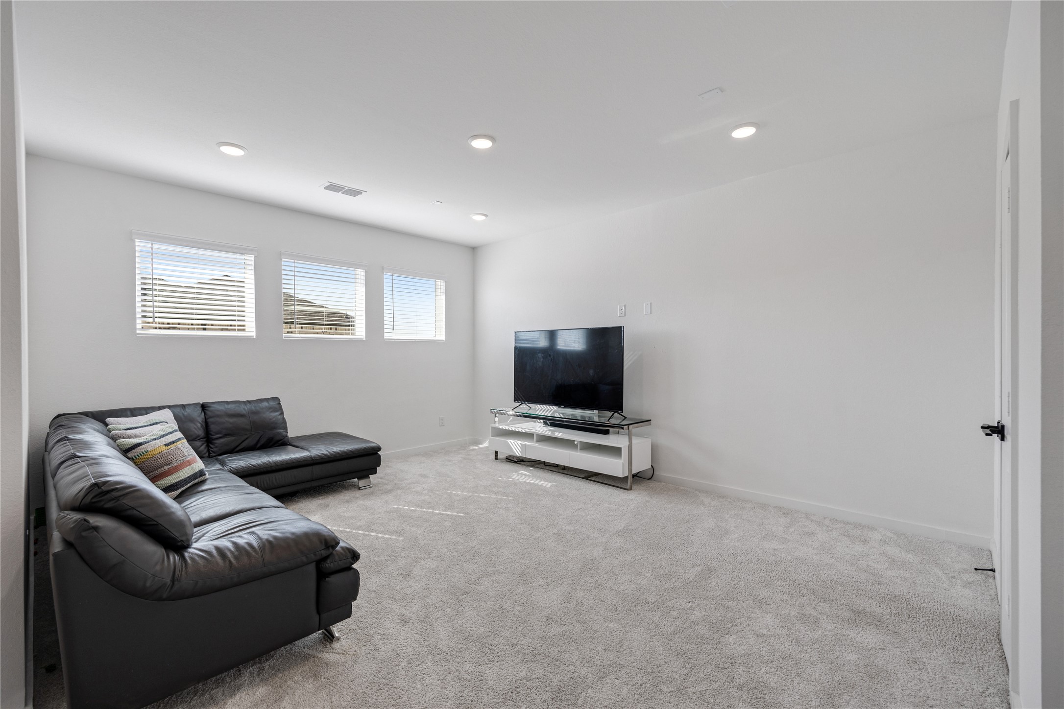 21503 Flowerhead Way Cypress, TX 77433 - Photo 17 of 34