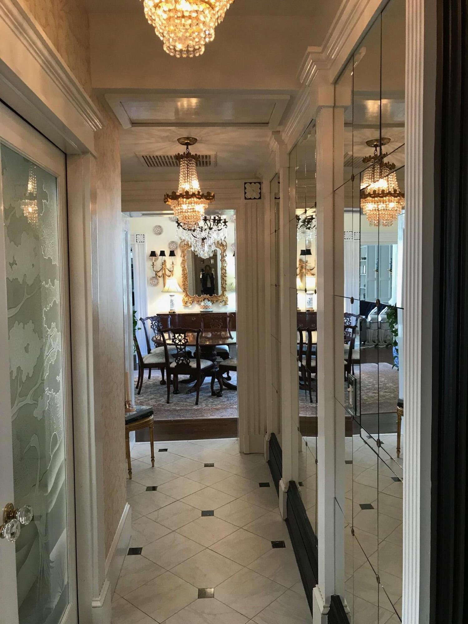 55 Hasell Street, Unit A Charleston, SC 29401 - Photo 4 of 27 IMG_5553