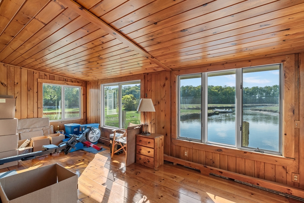 274 Gannett Road Scituate, MA 02066 - Photo 18 of 22