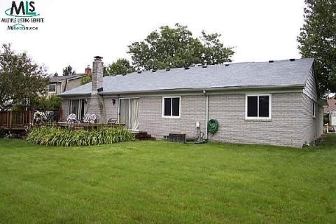 272 Prospect Drive Rochester, MI 48307 - Photo 9 of 9 718303-8.JPG
