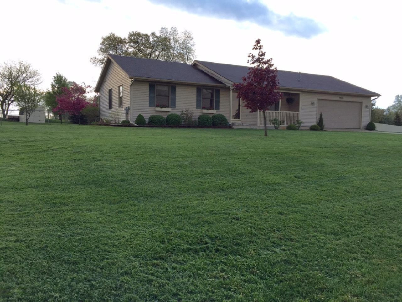 54555 Ridgeview Circle Paw Paw, MI 49079 - Photo 1 of 21 Front