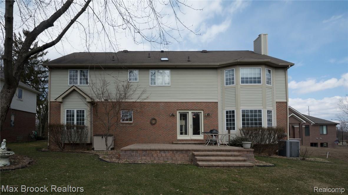 646 East Long Lake Road Troy, MI 48085 - Photo 48 of 55 9_47.jpg