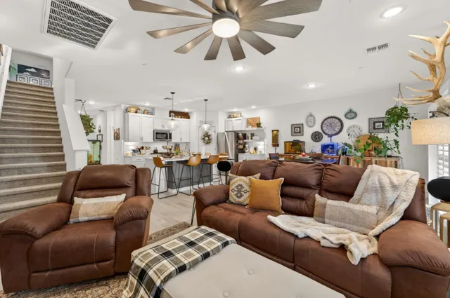 $575,000 | 1124 Elm Ter Way, Wheatland, CA 95692