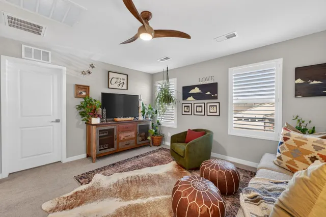 $575,000 | 1124 Elm Ter Way, Wheatland, CA 95692