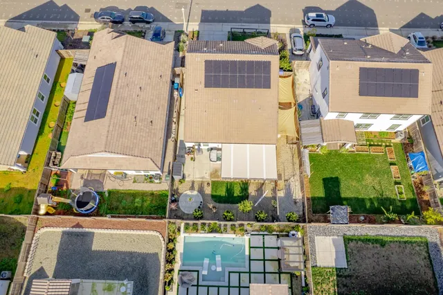 $575,000 | 1124 Elm Ter Way, Wheatland, CA 95692