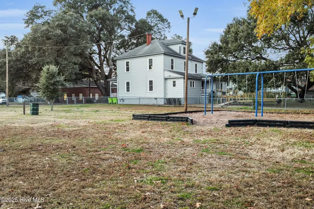 $1,275 | 1110 North Pasteur Street, Unit C, New Bern, NC 28560