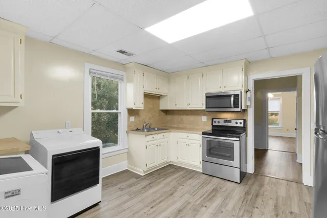 $1,275 | 1110 North Pasteur Street, Unit C, New Bern, NC 28560