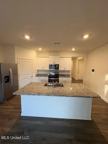 $295,000 | 8833 Ruth Ann Cove, Southaven, MS 38671