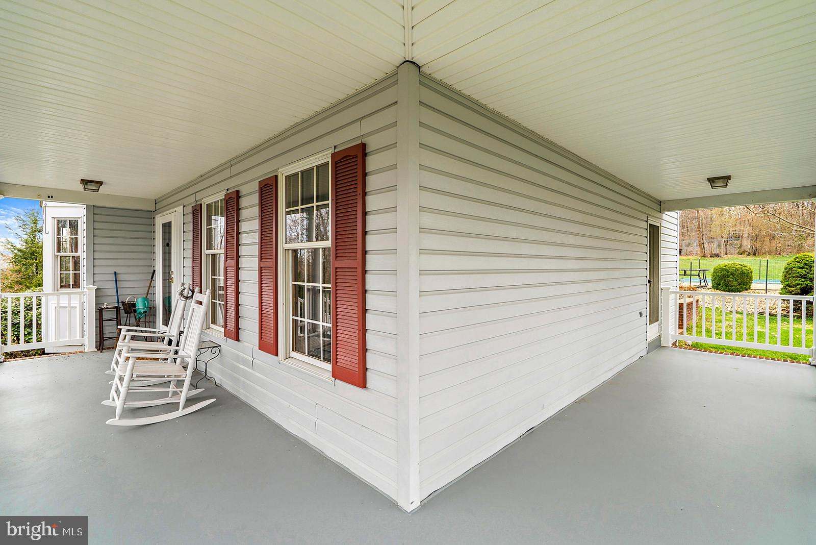 7203 Dudie Road Marshall, VA 20115 - Photo 6 of 46 Wrap around porch