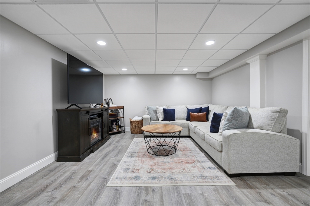312 New Boston Road Fairhaven, MA 02719 - Photo 23 of 37 Gallery Image 23