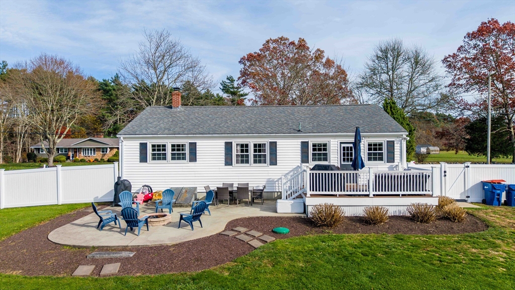 312 New Boston Road Fairhaven, MA 02719 - Photo 33 of 37 Gallery Image 33