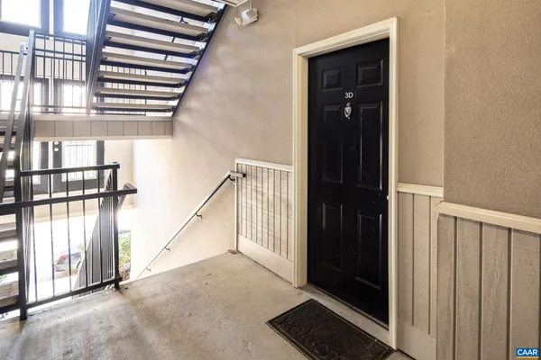 $309,000 | 750 Walker Square, Unit 3D, Charlottesville, VA 22903