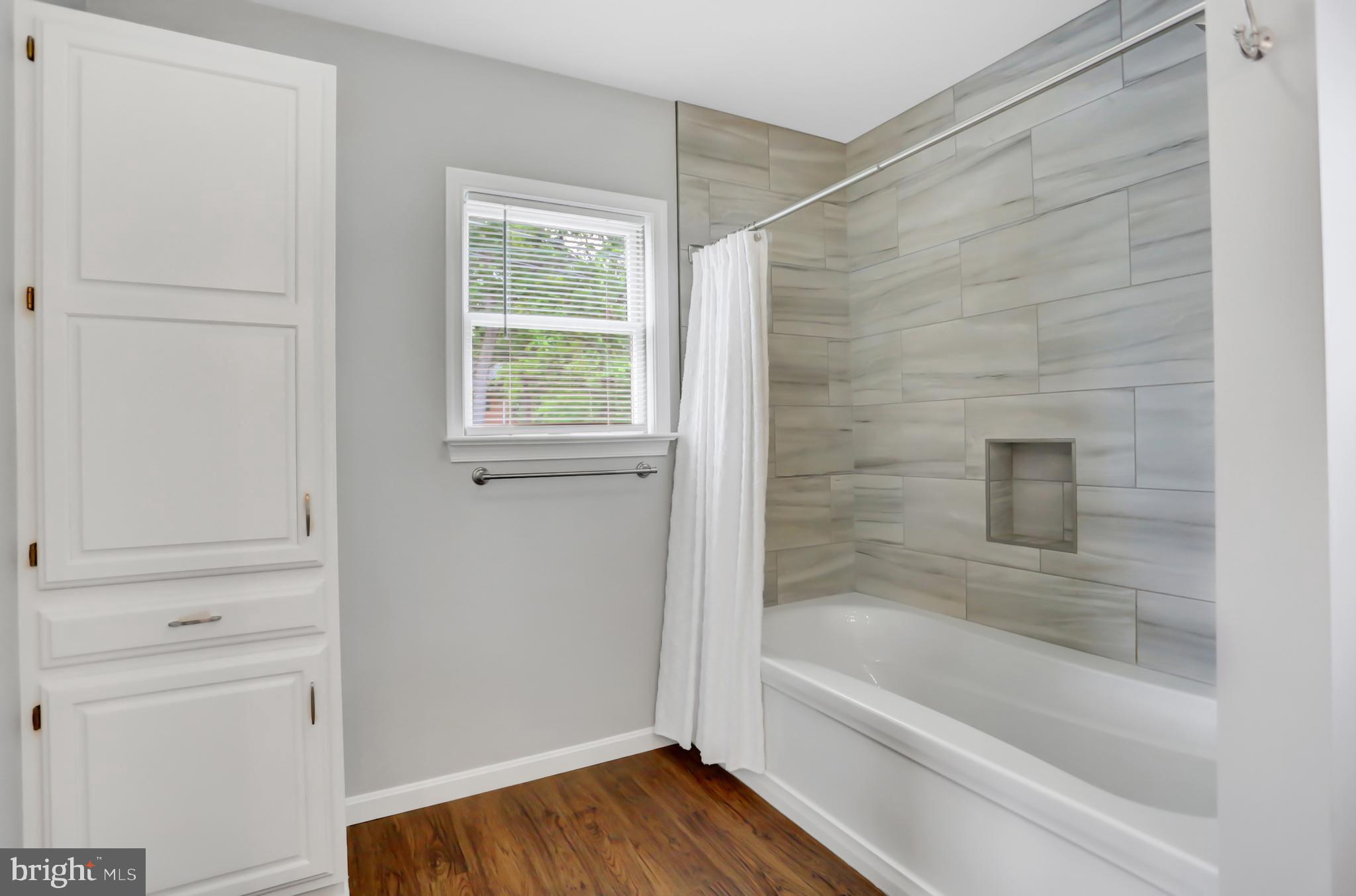 955 Falling Spring Road Chambersburg, PA 17202 - Photo 17 of 52 primary bathroom