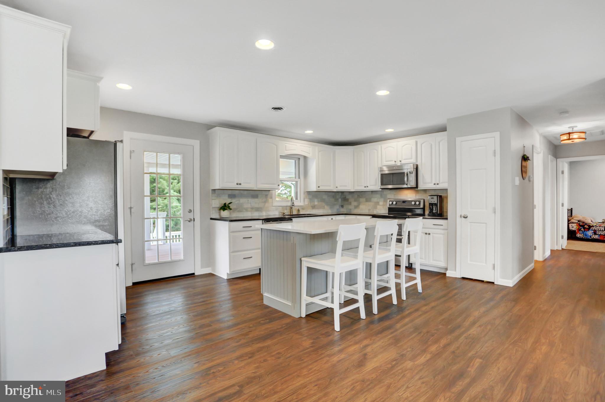 955 Falling Spring Road Chambersburg, PA 17202 - Photo 4 of 52 kichen