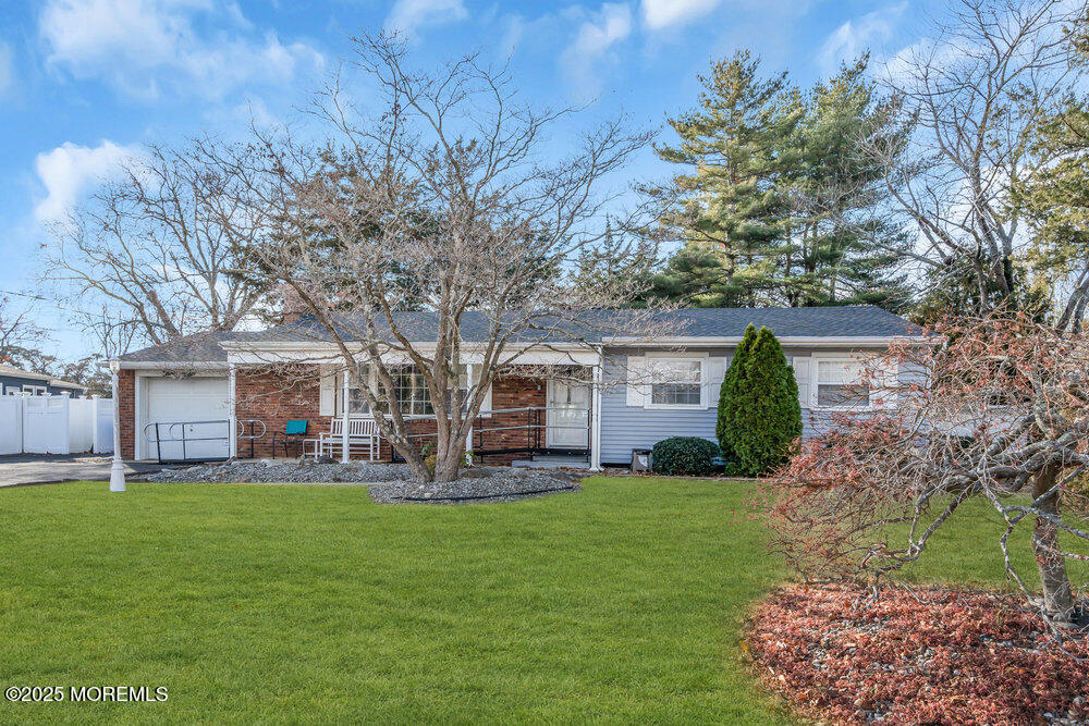 36 Daisy Road Toms River, NJ 08753 - Photo 1 of 34 002_crop2_980