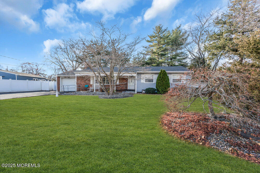 36 Daisy Road Toms River, NJ 08753 - Photo 2 of 34 005_dsc03696-1_161