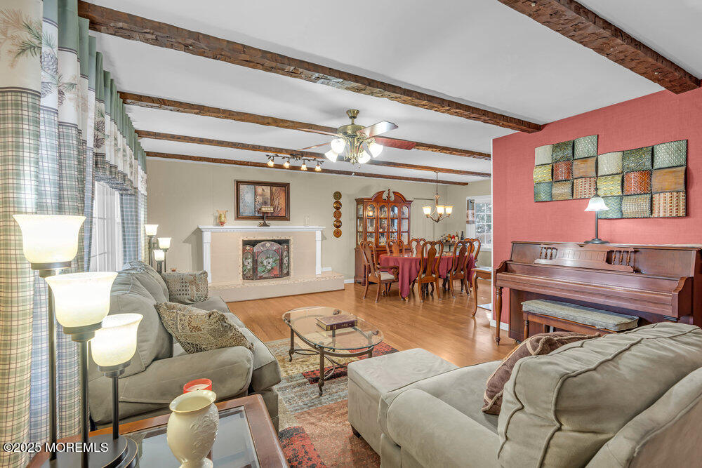 36 Daisy Road Toms River, NJ 08753 - Photo 7 of 34 011_dsc03761_912