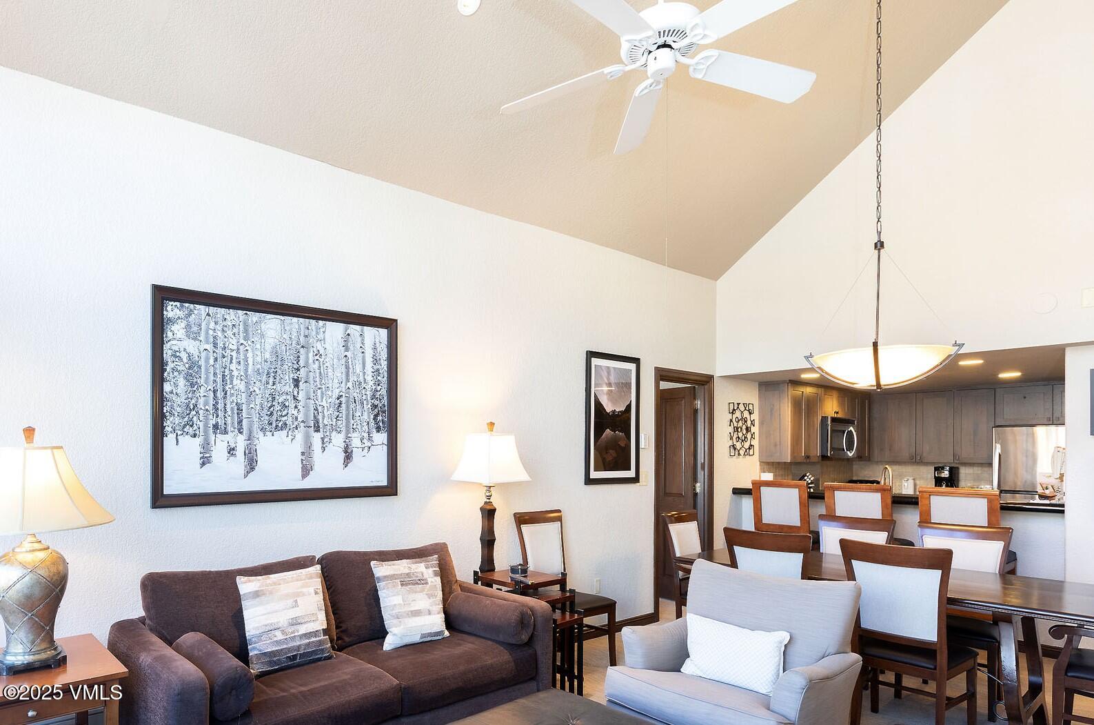 210 Offerson Road, Unit R419 WEEK 3 Beaver Creek, CO 81620 - Photo 7 of 29 0E7A0199-rw (4)