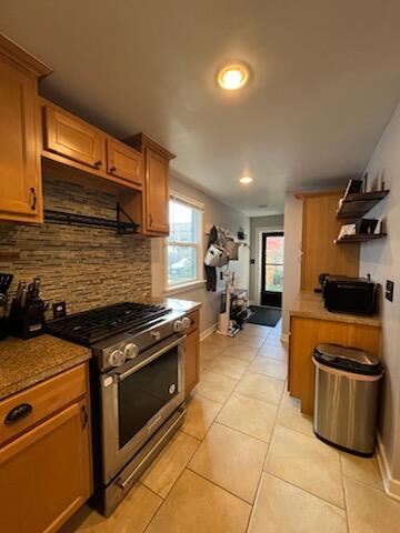 6010 West Main Street Milwaukee, WI 53214 - Photo 4 of 18 Kitchen