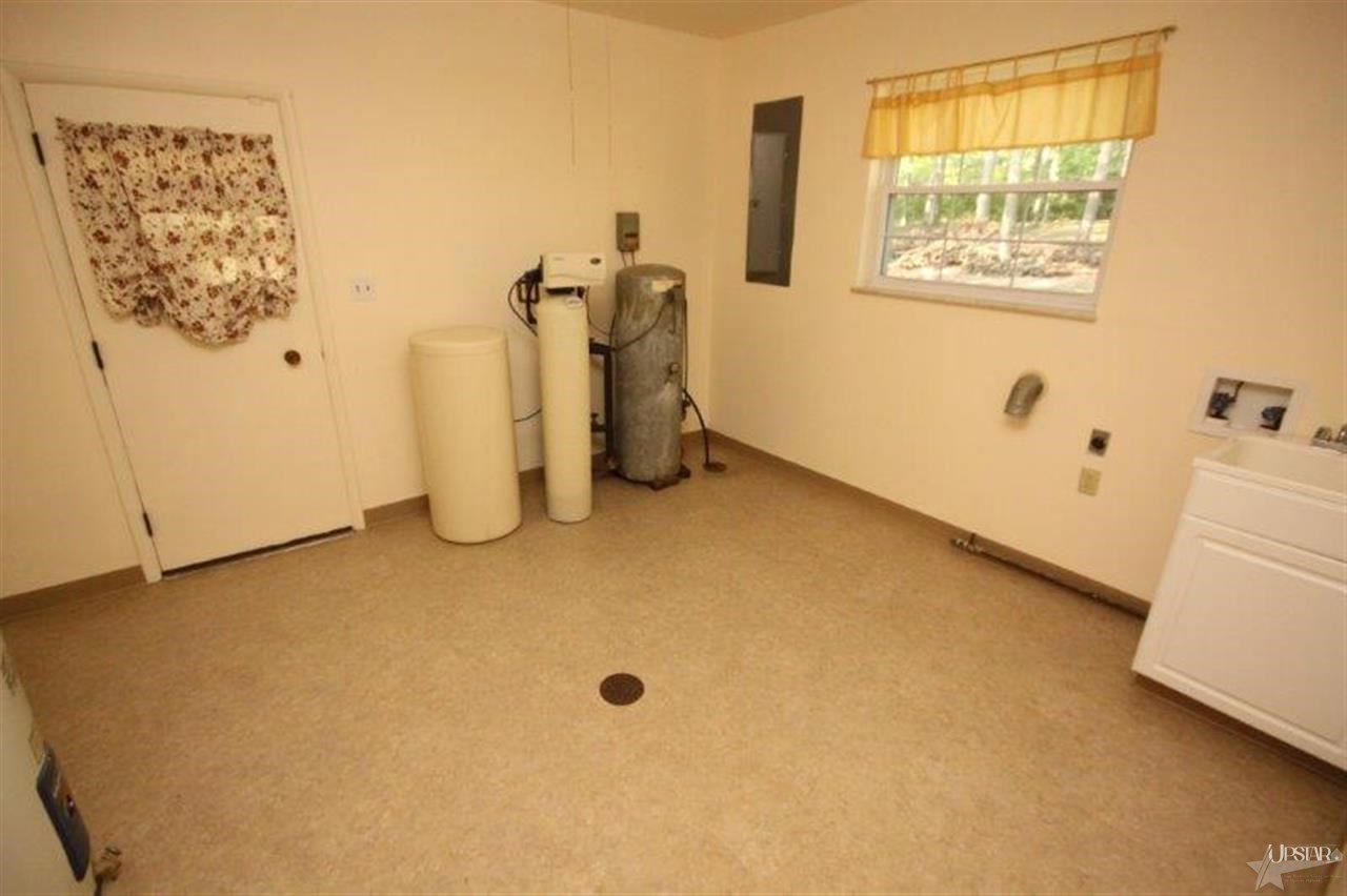 2215 Beineke Road Fort Wayne, IN 46808 - Photo 15 of 15