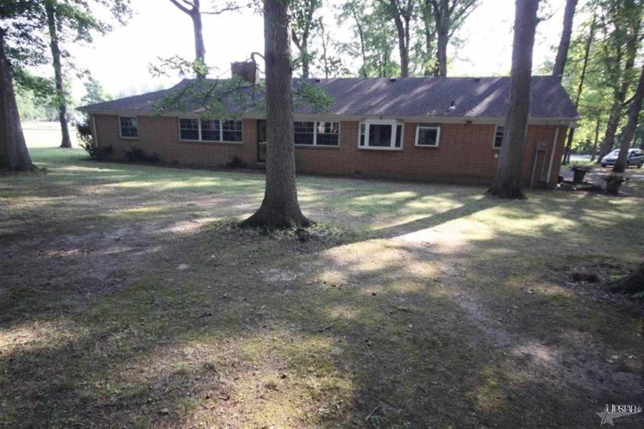 2215 Beineke Road Fort Wayne, IN 46808 - Photo 4 of 15